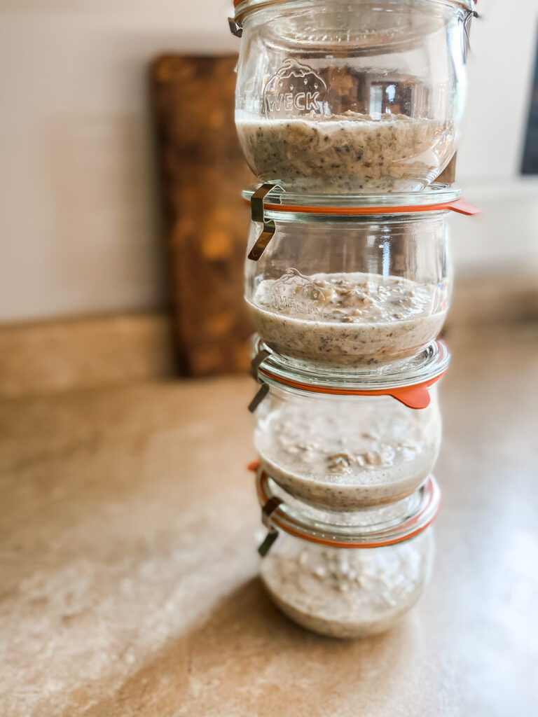 stacked weck jars of meal prep overnight oats.